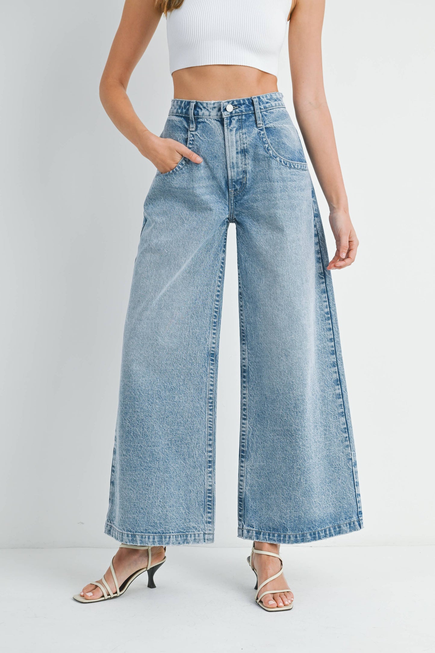 Relaxed Straight Jean