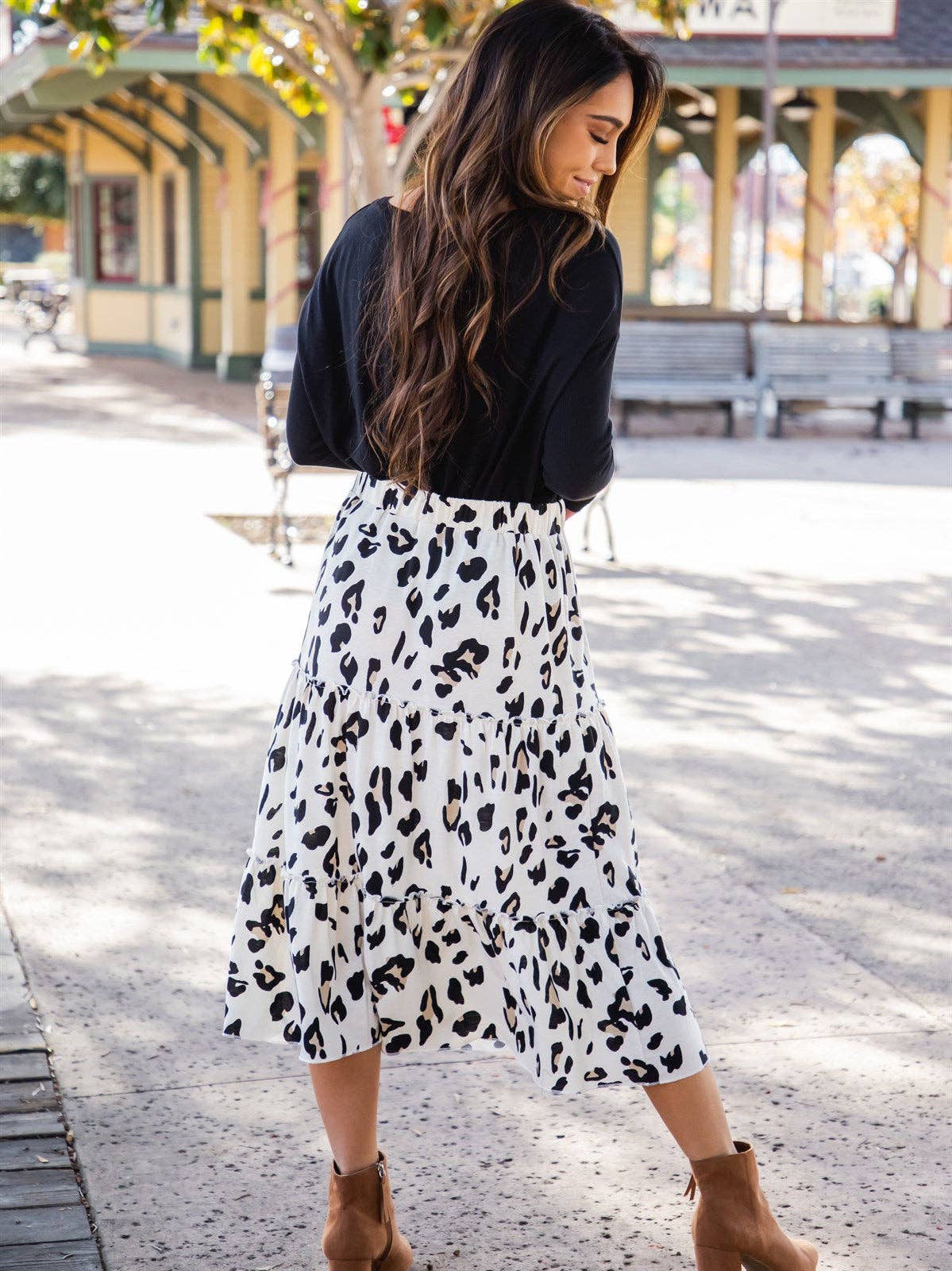 Amara Animal Print Tiered Midi Skirt