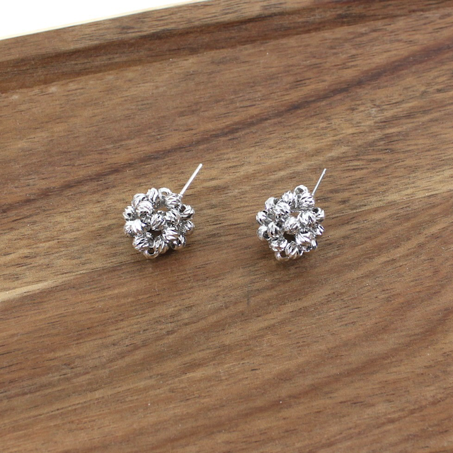 Small Banquet Stud Earrings