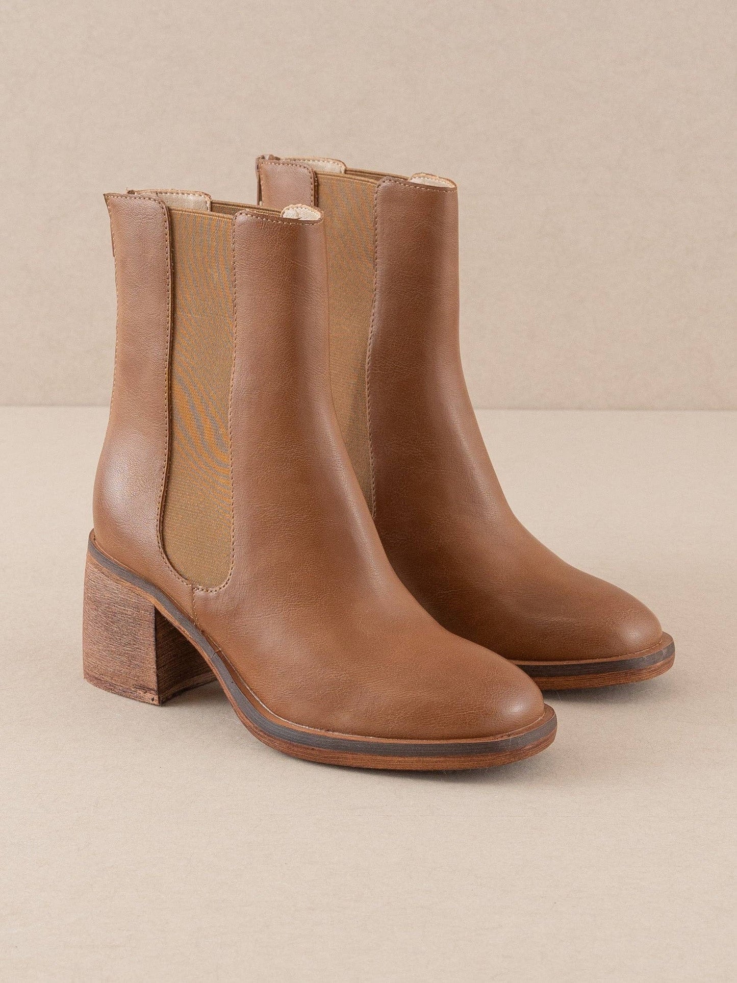 Caramel Chelsea Heel Boots